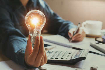 晒小奶猫朋友圈文案搞笑集合四十条